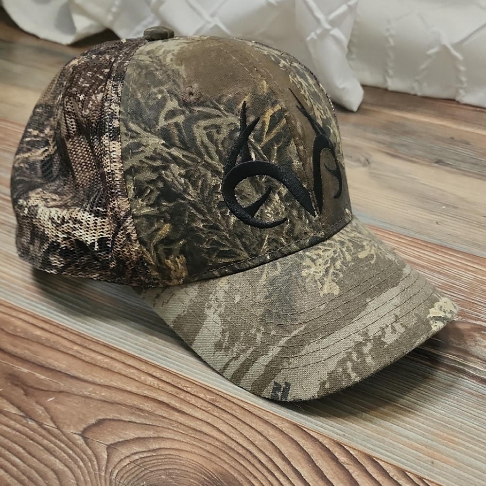 Realtree Camouflage Mesh Back Baseball Cap with Black Embroidered Logo